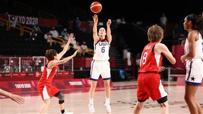المنتخب الأمريكي لكرة السلة نساء يهزم نظيره الياباني بأولمبياد طوكيو 2020