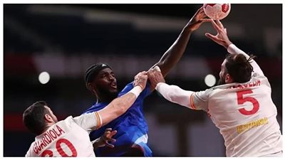 فرنسا تقسو على إسبانيا 37 - 31 في منافسات اليد بأولمبياد طوكيو 2020