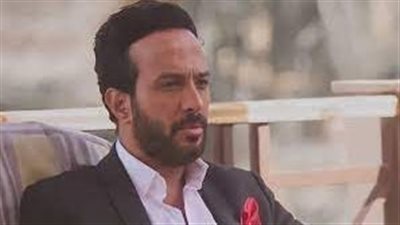 وفاة والدة الفنان أحمد عصام بعد صراع مع المرض