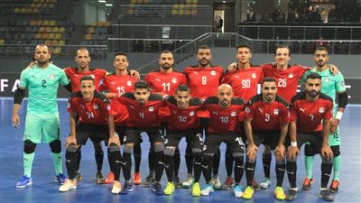 الجهاز الفني لمنتخب الصالات يتابع مباريات الدوري