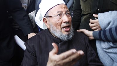 بعد الحكم بوقف القرضاوي.. تعرف على شروط الانضمام لهيئة كبار العلماء