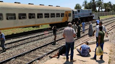 أول تعليق من 