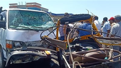 مصرع 3 أشخاص على طريق جمصة الدولي بالدقهلية (صور)