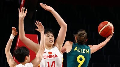 سلة الصين تقتنص فوزًا صعبًا من أستراليا في أولمبياد طوكيو 2020