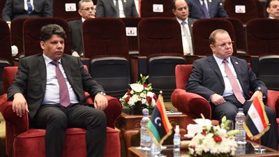 النائب العام يستعرض مع نظيره الليبي كيفية إدارة العمل في الإدارات والنيابات المختلفة