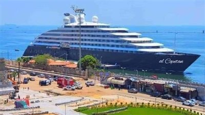 6 معلومات عن ساحة مصر التي تقع علي 