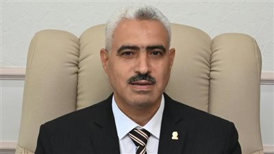 وزير التعليم العالي يكلف أبو الغار بتسيير أعمال جامعة الفيوم