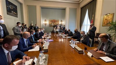 جلسة مباحثات رسمية بين وزير الخارجية ونظيره التشيكي لبحث العلاقات الثنائية (صور)