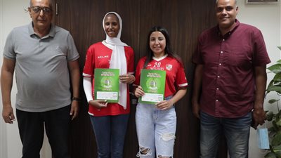 الأهلي يتعاقد مع لاعبتي طائرة الشمس لمدة 4 مواسم