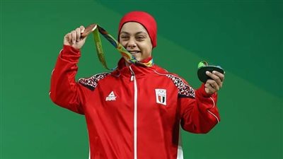 اللجنة الأولمبية تهنىء رفع الأثقال بذهبيات سارة سمير في بطولة العالم بكولومبيا