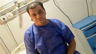 أول ظهور لعصام شعبان عبد الرحيم بعد خضوعه لعملية جراحة في القلب (فيديو)