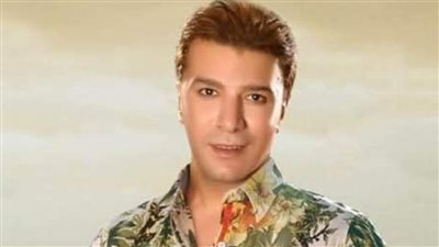 مصطفى كامل يكشف سر تأجيل ألبومه الجديد 