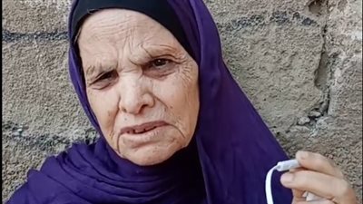 آخر الزمان.. شاب خطف والدته وأجبرها على التنازل عن ممتلكاتها لزوجته بالمقطم (فيديو)