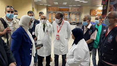 وزيرة الصحة توجه بالانتهاء من تطعيم جميع العاملين بالقطاع السياحي في الأقصر وأسوان