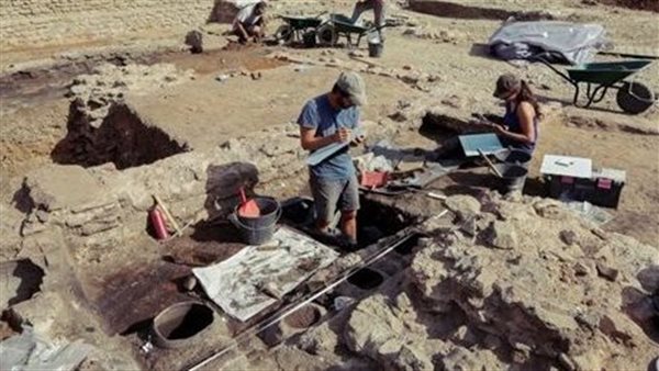 البعثات الأثرية 