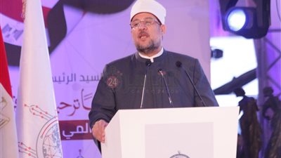 وزير الأوقاف: المتطرفون يشترون ضعاف النفوس