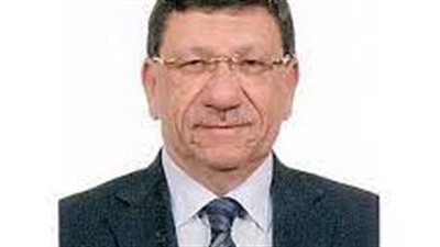 بعد تحذيرات الأرصاد.. أستاذ أمراض جلدية يقدم نصائح للحفاظ على البشرة خلال الموجة الحارة