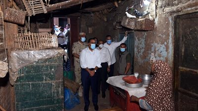 صاحبة أشهر صورة مع رئيس الوزراء: 