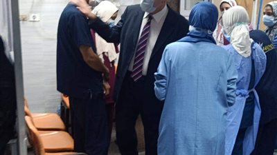 رئيس مجلس إدارة المستشفيات الجامعية بطب بنها يتفقد أقسام طوارئ الجراحة والعظام والباطنية (صور) 