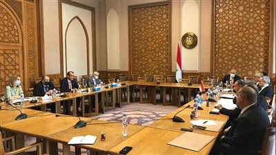 انعقاد جولة للمشاورات السياسية بين مصر ورومانيا (صور)