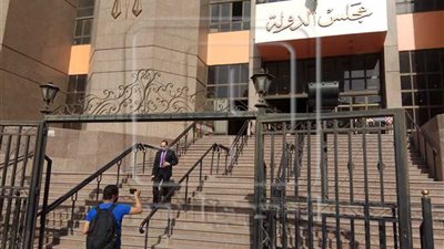 إحالة دعوى إلغاء تكليف الصيادلة للمحكمة الإدارية للصحة