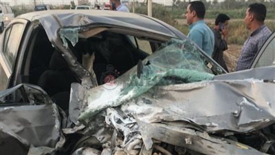 إصابة 6 أشخاص في تصادم سيارتين بالمنيا