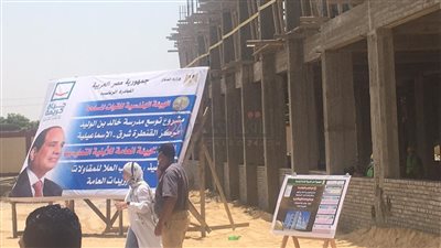 أهالي قرية السلام بالإسماعيلية يستقبلون رئيس الوزراء بالزغاريد