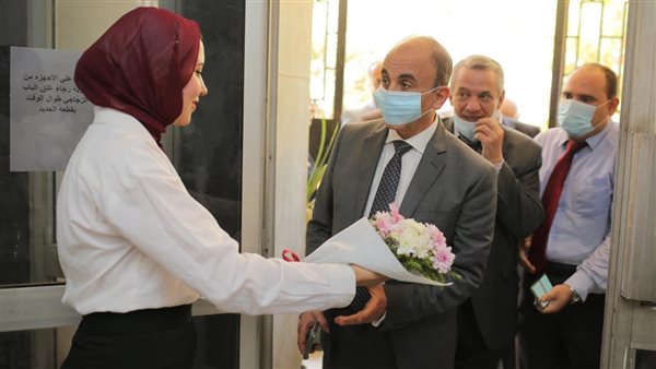 افتتاح وحدة الميكروسكوب