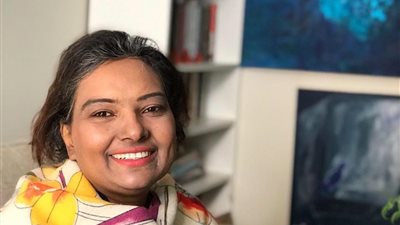 وصول جثمان الكاتبة حنان كمال لمصر الاثنين.. وصلاة الجنازة في السيدة نفيسة