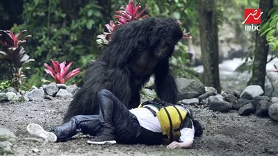 مشروب “Emergen C” وسر قوة غوريلا رامز جلال أمام ضيوفه في رامز في الشلال (صور وفيديو)