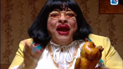 على طريقة مسلسلات التسعينيات.. بيبسي تطلق إعلانها الرمضاني الجديد (فيديو)