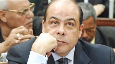 أنس الفقى يعلق على فواصل الإعلانات فى مسلسلات رمضان: كانت 8 دقايق (صورة)