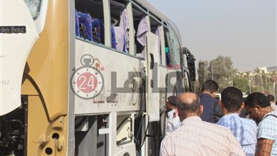 مرشد أتوبيس الرماية السياحي يروي تفاصيل انفجار العبوة الناسفة (فيديو)