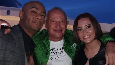 صلح الجونة.. نجيب ساويرس يفض اشتباك بشرى ومحمد رمضان بعد “كوبرا” و”مافيا” (صورة)