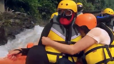 حلا شيحة تبكي خوفاً من مقلب رامز فى الشلال (فيديو)