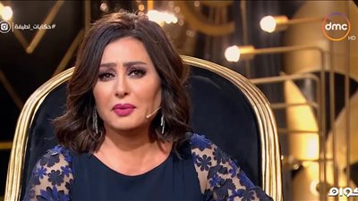 لطيفة: أول مرة أشوف بليغ حمدي أغمي عليا (فيديو)