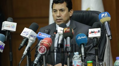 شاشات لعرض بطولة كأس الأمم الإفريقية بمراكز الشباب مجاناً (بيان)