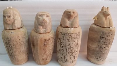 الآثار تكشف إجراءات وقف مزاد في لندن لبيع 32 قطعة أثرية مصرية (فيديو)