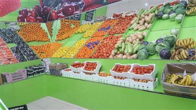 على عكس اللمون.. مزراعون لـ “8” محاصيل زراعية يواجهون السجن بسبب تدني الأسعار