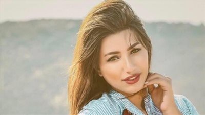 هايدي موسي تدعم المنتخب الوطني بإطلالة جذابة بـ”تيشرت المنتخب” (صور)