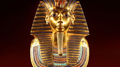بريطانيا عن بيع رأس توت عنخ آمون: لدينا إجراءات قوية لحماية التراث الثقافي المصري