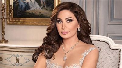 إليسا تنعي الرئيس السبسي وتوجه رسالة للشعب التونسي (صورة)