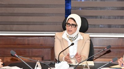 تدشين تطبيق التأمين الصحي وإطلاق صفحة رسمية على مواقع التواصل الاجتماعي