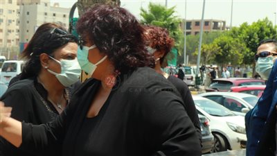 وزيرة الثقافة تحضر جنازة فتحية طنطاوي (صور)