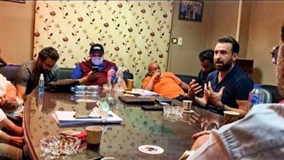 بعد توقفه أكثر من عام.. نضال الشافعي يستكمل تصوير مشاهده في فيلم ميني بار