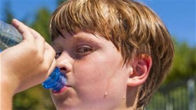 مع ارتفاع درجات الحرارة..كيفية إدارة المشكلات الصحية للأطفال؟