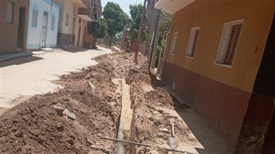 مد وتدعيم شبكات مياه الشرب للمناطق المحرومة بسوهاج 