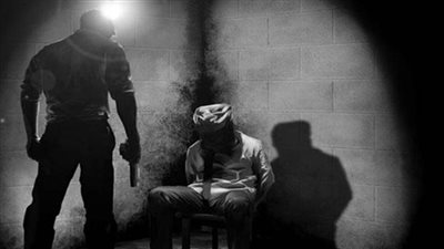 إحالة نجل قاضٍ وبرلماني سابق وآخرين للمحاكمة بتهمة اختطاف مواطن وتعذيبه