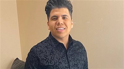 ألفاظ خارجة لـ عمر كمال أثناء إحيائه حفلًا.. ومطالب بتدخل 