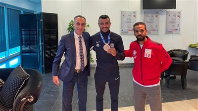 استقبال حافل لكيشو بمطار القاهرة الدولي (صور) 